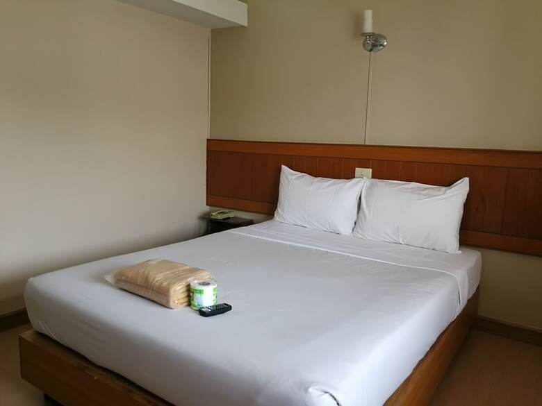 Srivichai Hotel