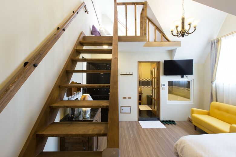 Bed & Breakfast Puli Story House