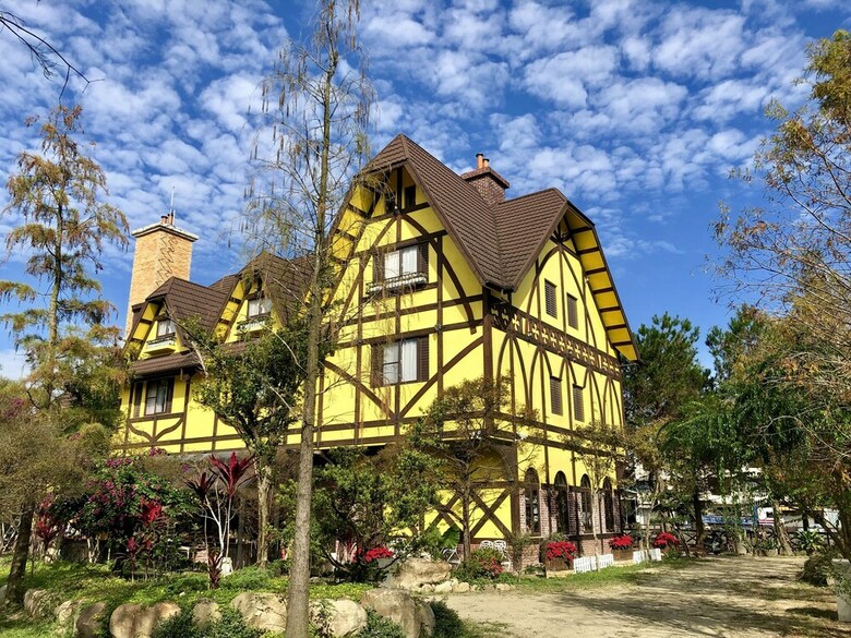 Bed & Breakfast Puli Story House