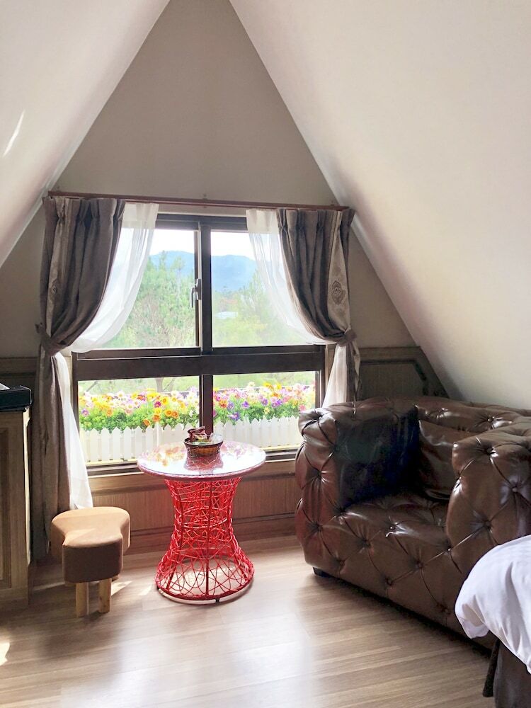 Bed & Breakfast Puli Story House