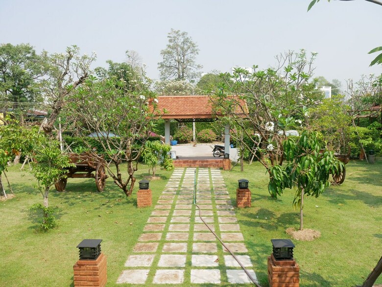 Hotel Ruenthai Jong Lux