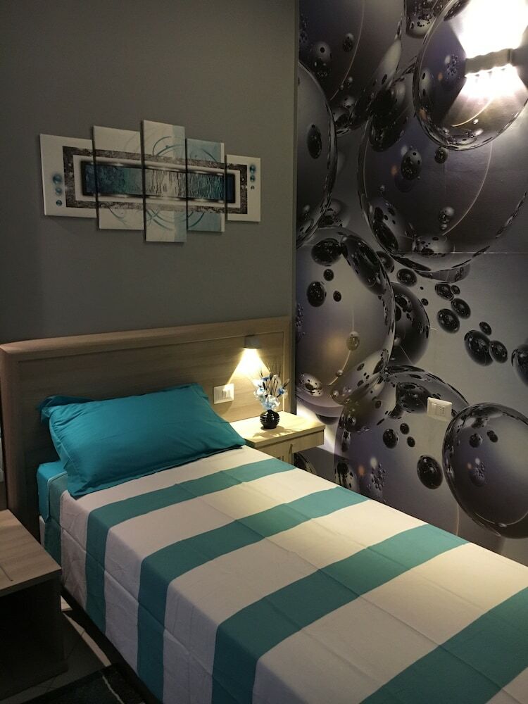 La Piazzetta Guest House