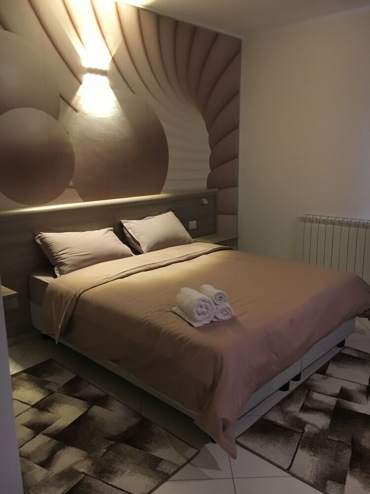 La Piazzetta Guest House