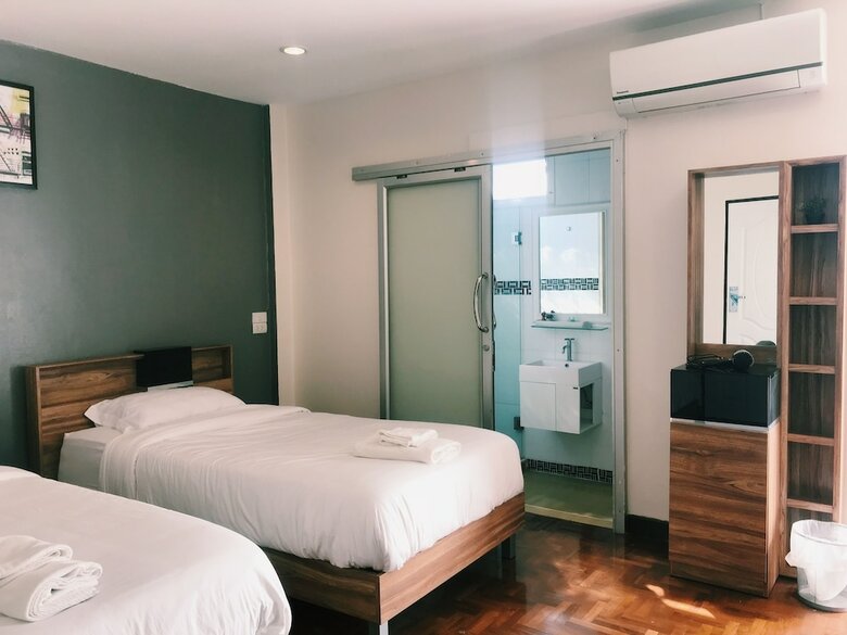 Hotel Laugh Out Loud Nimman 17