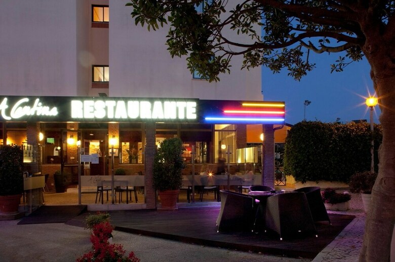 Oceanus Aparthotel