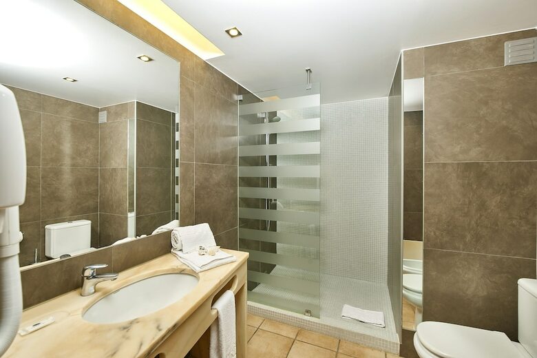 Oceanus Aparthotel