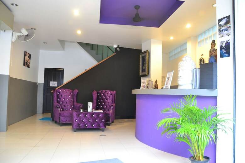 Hotel C&c Residence Bistro Restaurant
