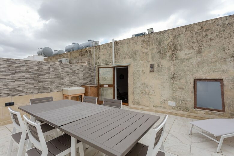 Hotel Maleth Inn Guest House