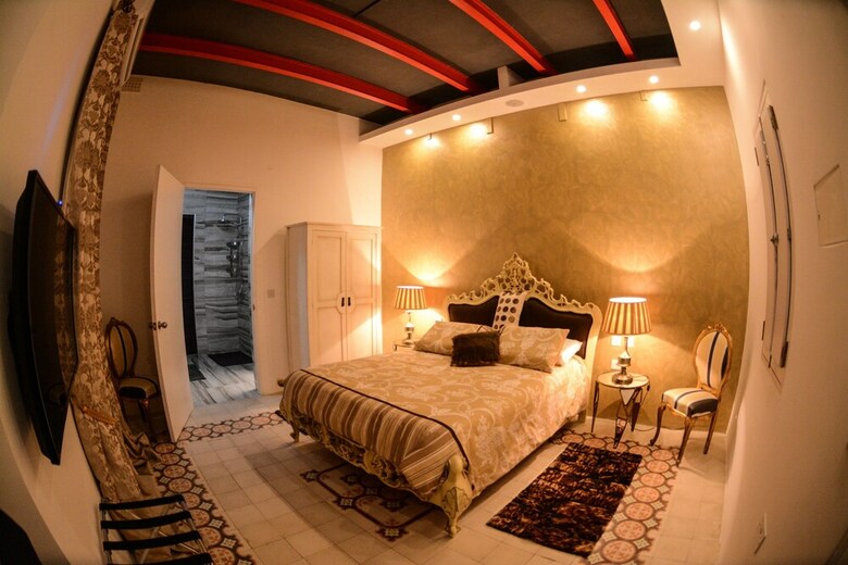 Hotel Maleth Inn Guest House