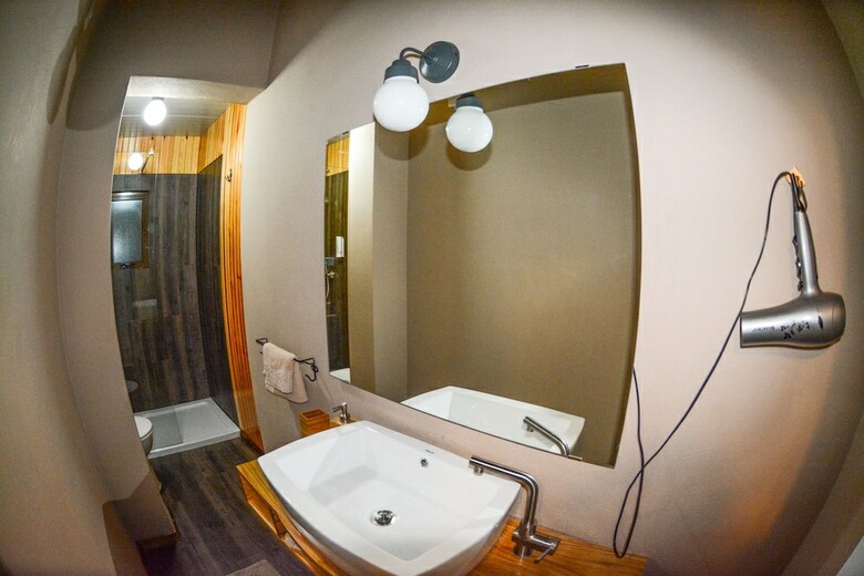 Hotel Maleth Inn Guest House
