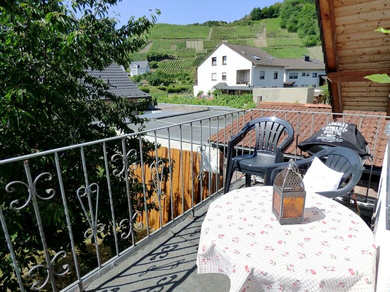 Relaxen Im Winzerdorf Mayscho�