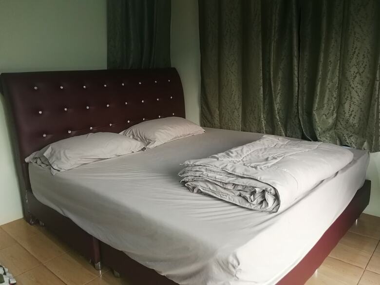 Hotel Ingkamol Homestay