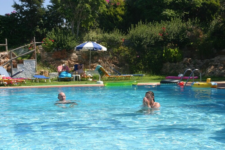 Iliostasi Beach Apartments
