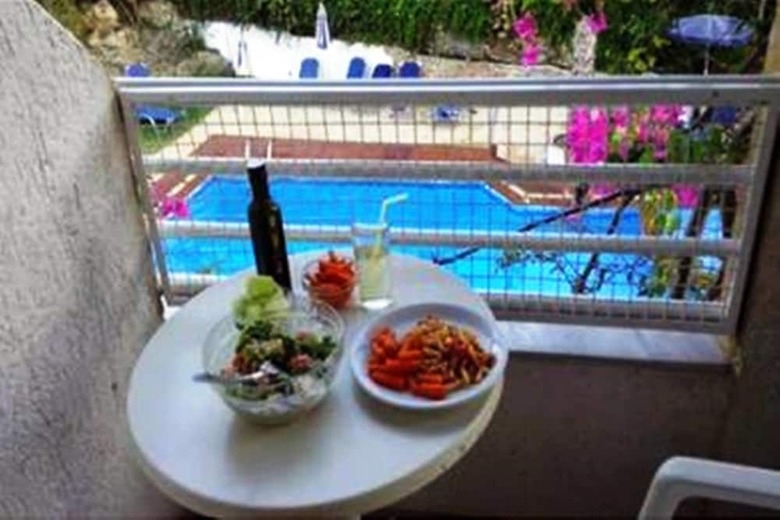 Iliostasi Beach Apartments
