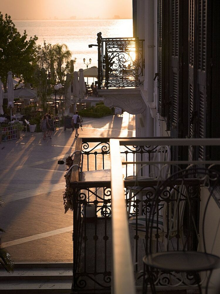 Latini Family Hotel