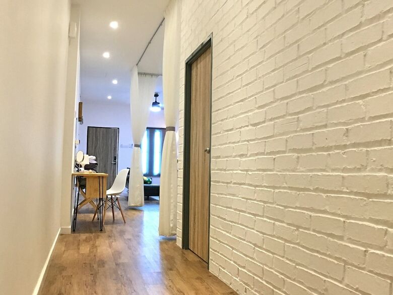 Hotel Ibook 5 - Modern Scandinavian Suites Room