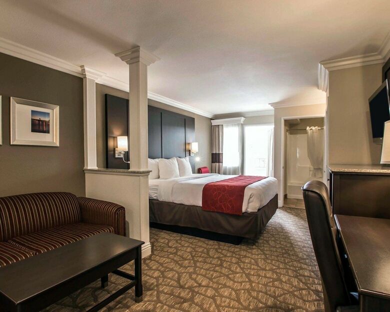Hotel Comfort Suites San Clemente Beach