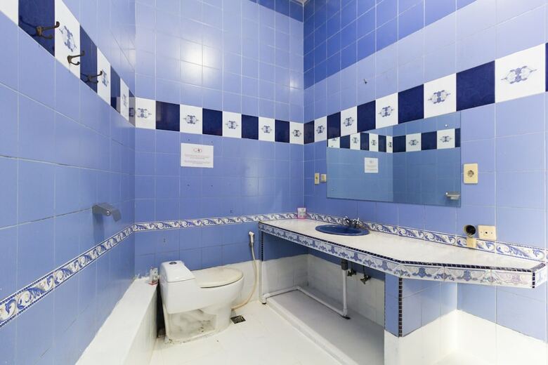 Hotel Pele Backpacker Guesthouse