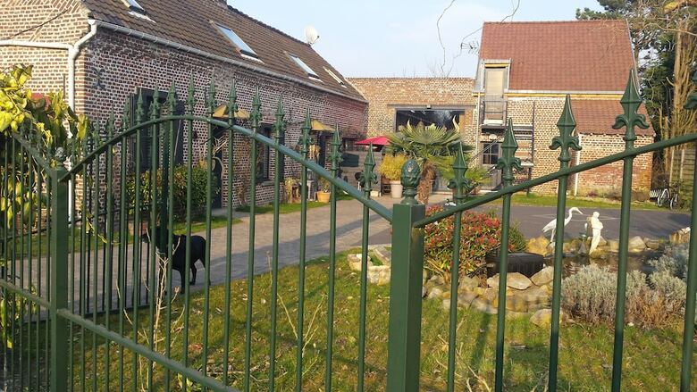 Hotel Secret D'une Nuit