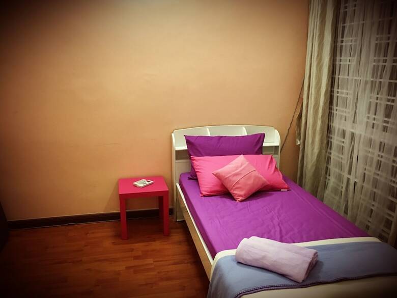 Ibook 1 - Luxury Holiday Homestay
