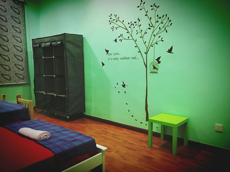 Ibook 1 - Luxury Holiday Homestay