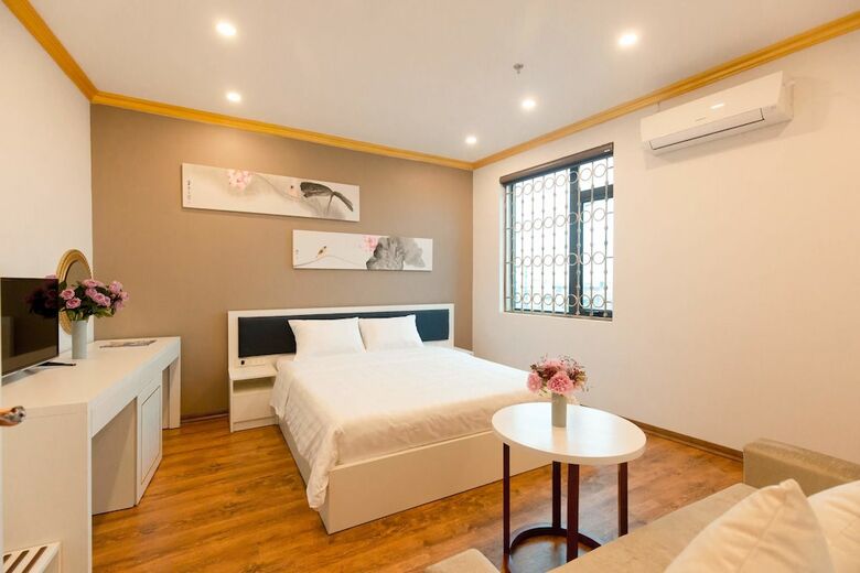 Honeymoon Hotel & Apartment