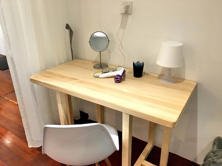 Ibook 7 - 2bedroom Gurney Studio Suites
