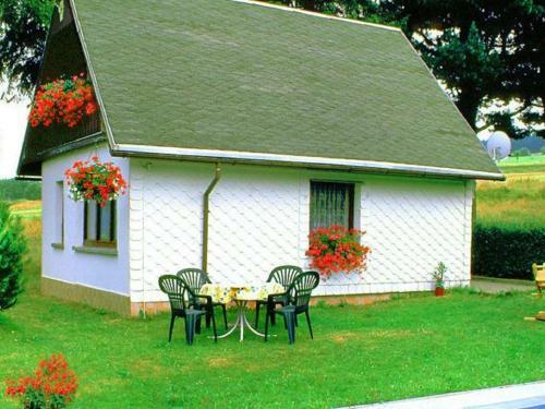 Lovely Holiday Home In Altenfeld With Private Pool
