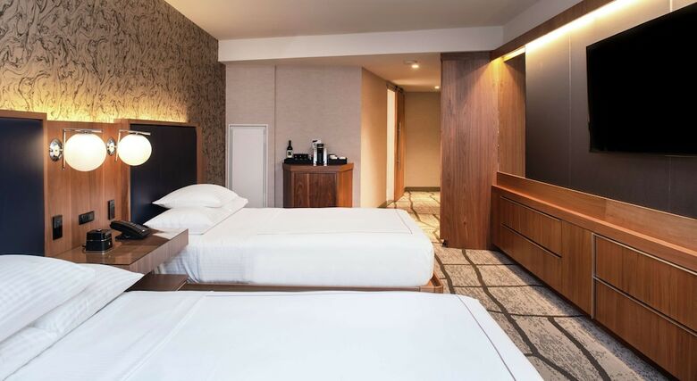 The Charter Hotel Seattle, Curio Collection By Hilton