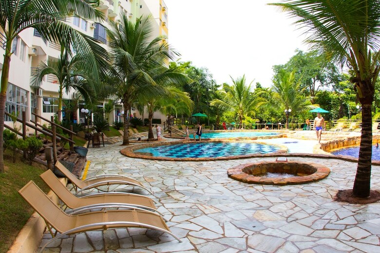 Apartamentos Thermas Paradise Residence