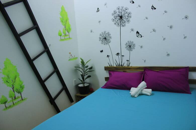 Hotel Saigon Bed Station