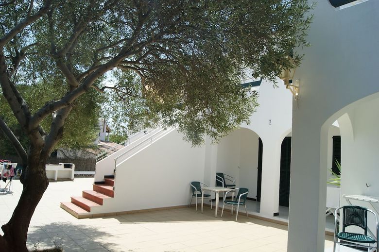 Apartamentos California I Y II