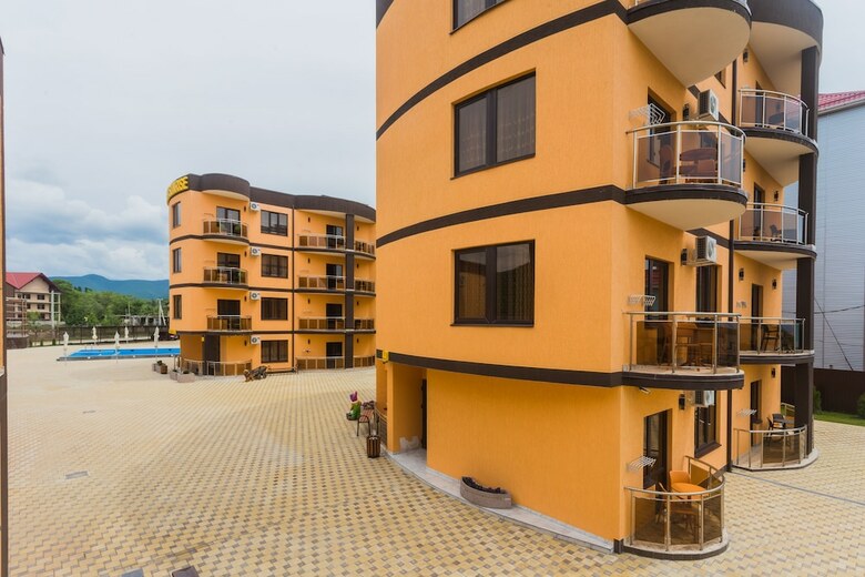 Hotel Golden Sunrise