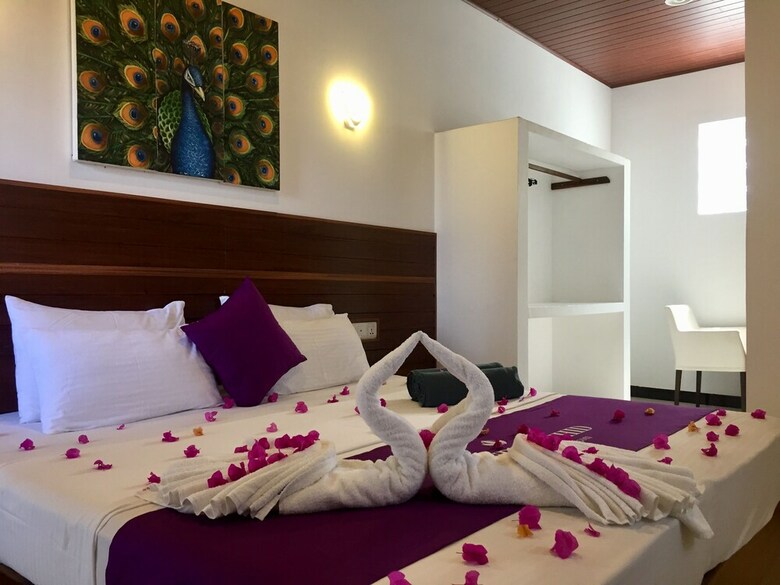 Hotel Grand Orchid Residence