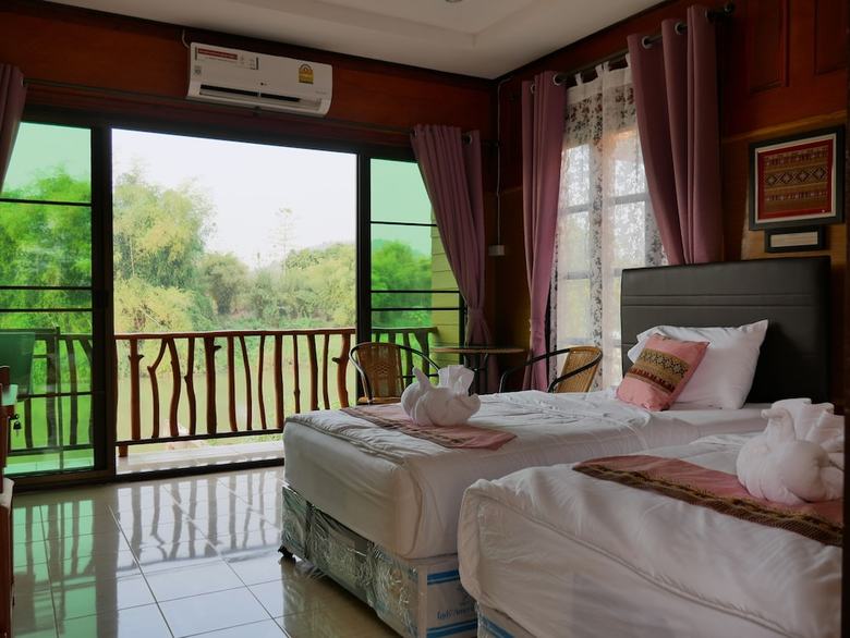 Hotel Sisatchanalai Heritage & Resort