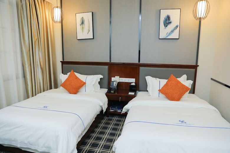 Homies Hotel