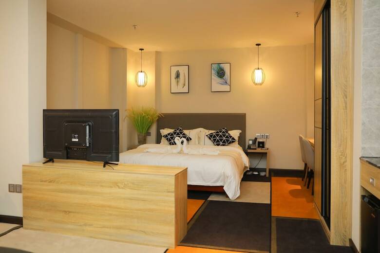 Homies Hotel