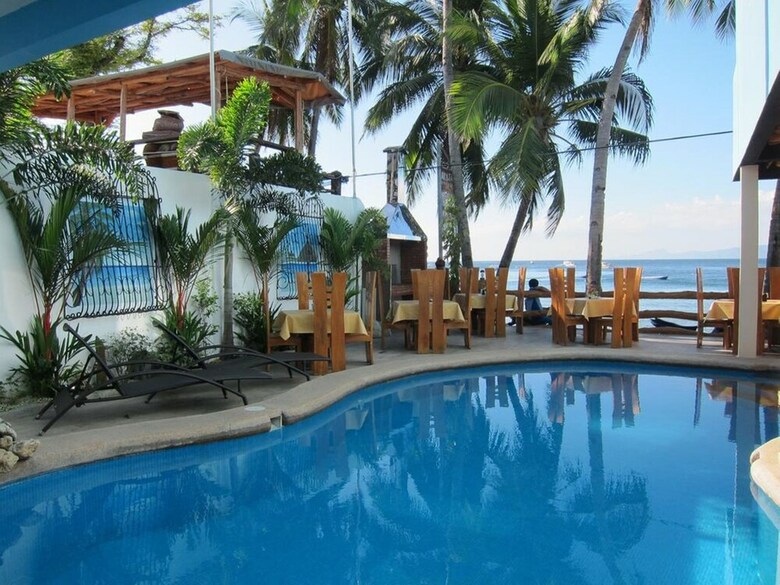 Hotel Montani Beach Resort
