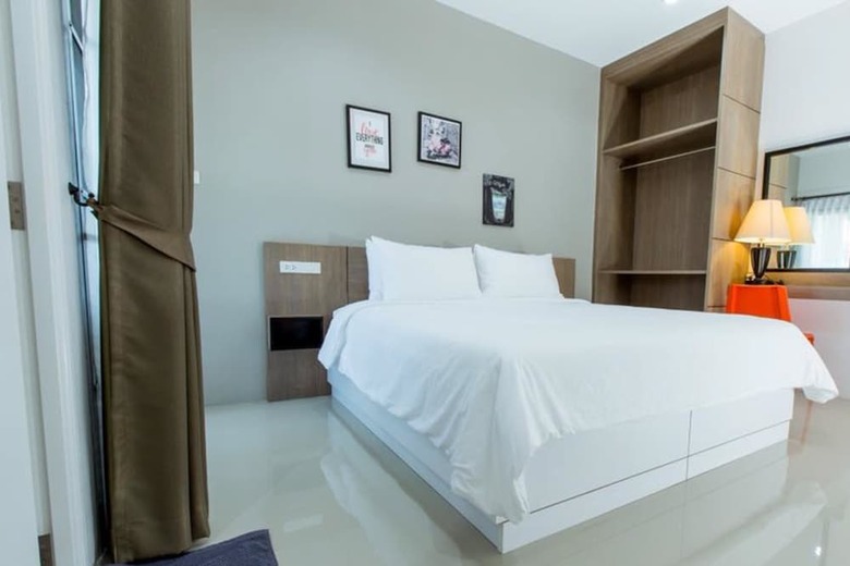 Hotel Tanban Mansion Surin