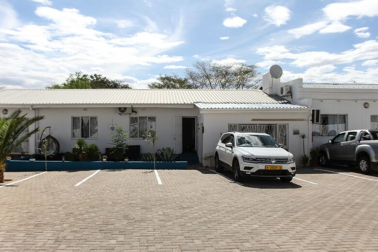 Hotel Kate's Nest Guesthouse