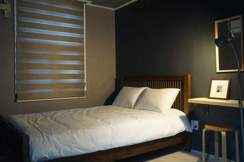 Hostal Art N Stay - Hostel
