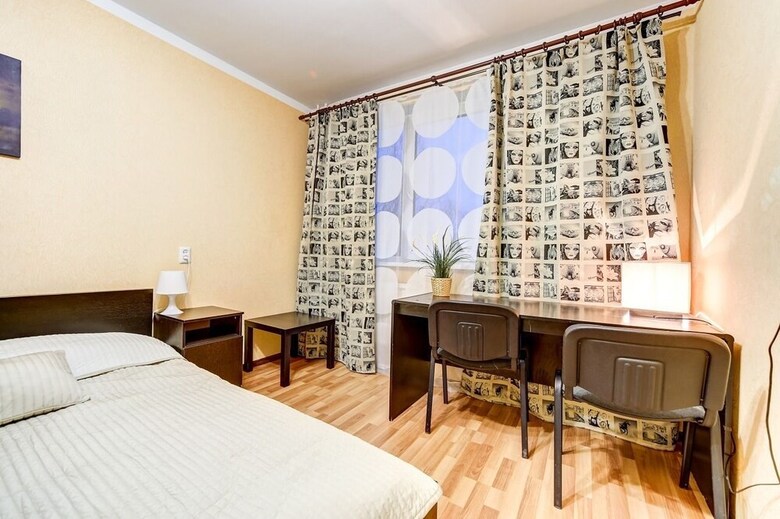 Ag Apartment Iskrovskiy 1-13
