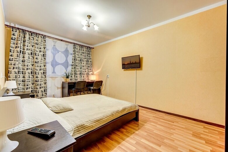 Ag Apartment Iskrovskiy 1-13