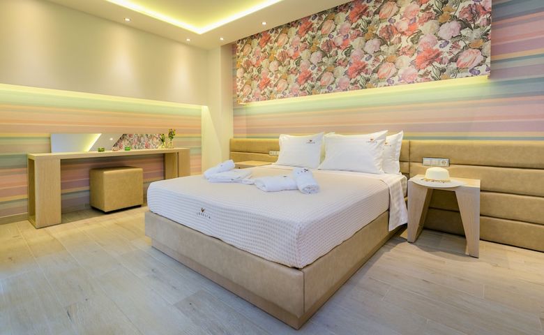 Hotel Lobelia Luxury Suites
