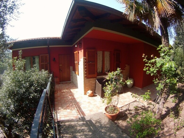 Apartamento Villa With Pool And Beautiful Lake View
