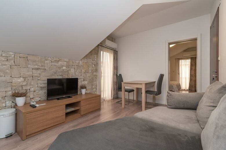 Hotel Villa Lucica Trogir