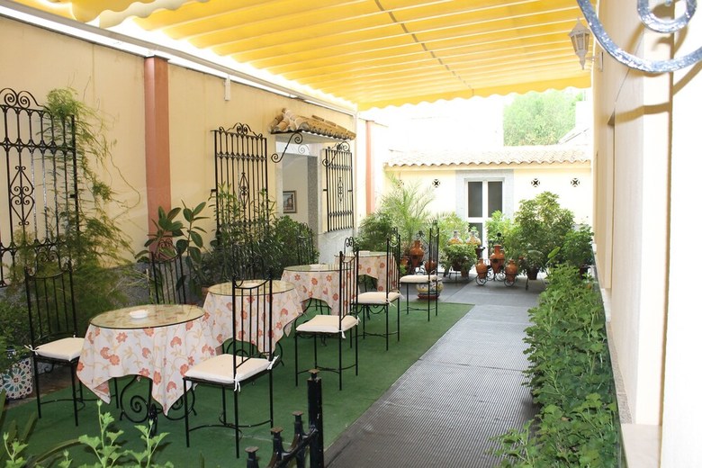 Hotel Emperador Maximiano Herculeo