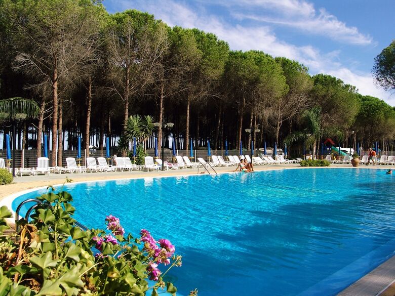 Camping Villaggio Thurium