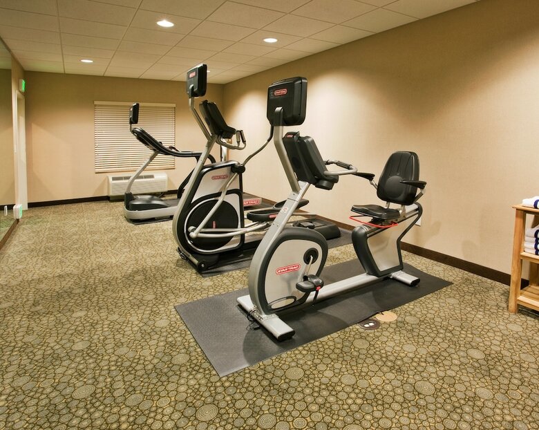 Holiday Inn Express Hotel & Suites Merced