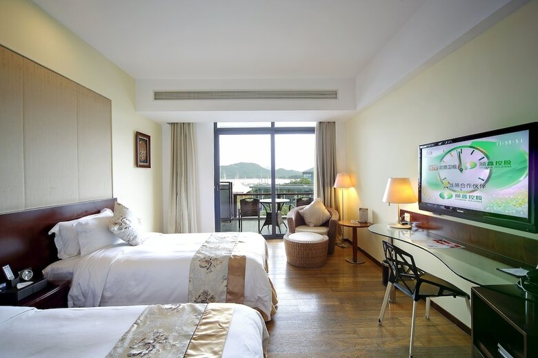 Sanya Serenity Coast Marina Hotel